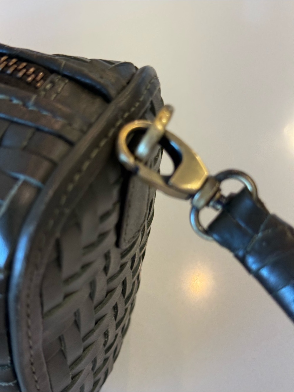 Bembien Woven Crossbody Bag - Picture 6 of 6